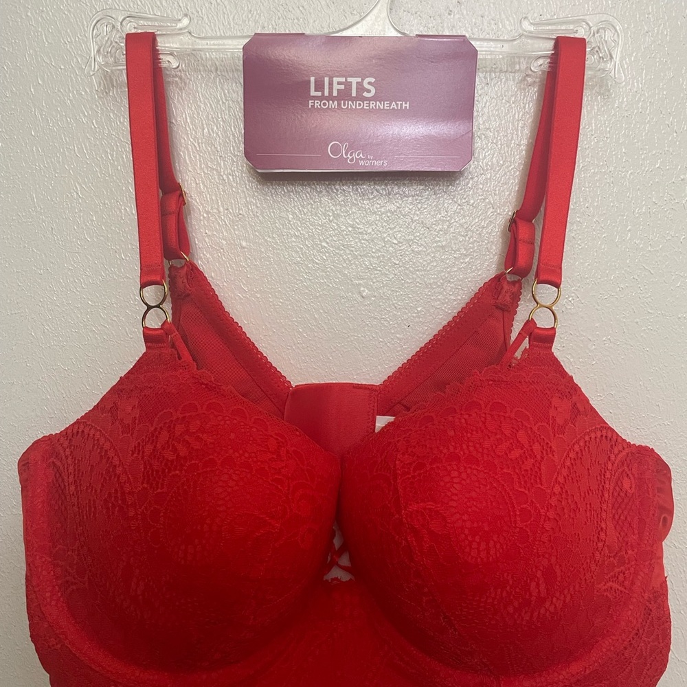 Aerie Red Bra with Underwire Support and Adjustable Straps
